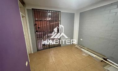 Casa en Arriendo en COD39810 Av. Barros Arana, Parque Costanera