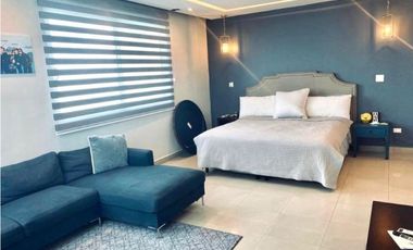 PH ZEUS, COSTA DEL ESTE