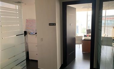 OFICINA PENTHOUSE, TORRE SFC