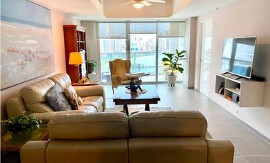 PH YACHT CLUB - AVENIDA BALBOA