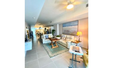 PH YACHT CLUB - AVENIDA BALBOA