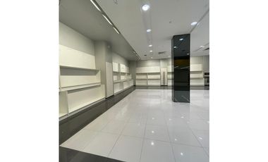 Alquiler de local de 577 metros en Los  Andes Mall