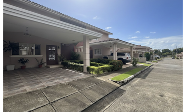 Venta de casa en PH Villa Tiber, Villas del Golf