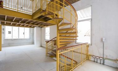 Locales Comerciales en Alquiler – Entrada de Casco Viejo