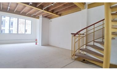 Locales Comerciales en Alquiler – Entrada de Casco Viejo