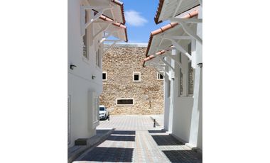 Locales Comerciales en Alquiler – Entrada de Casco Viejo