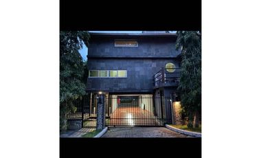 Se alquila casa remodelada