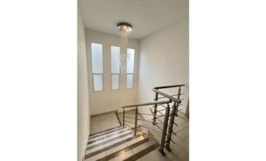 VENDO CASA EN AVENTURA PASEO DEL NORTE