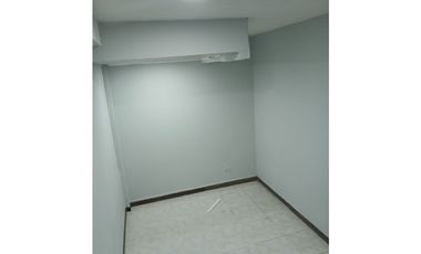 Se alquila local comercial