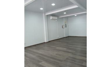 Se alquila local comercial