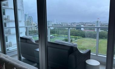 Se alquila apartamento en Costa del este