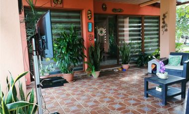 SE VENDE CASA EN EL VALLE DE ANTON
