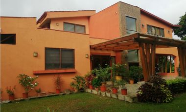 SE VENDE CASA EN EL VALLE DE ANTON