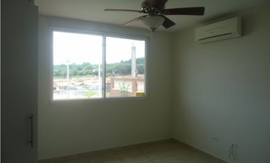 ALQUILER DE CASA BRISAS GOLF  NORTE