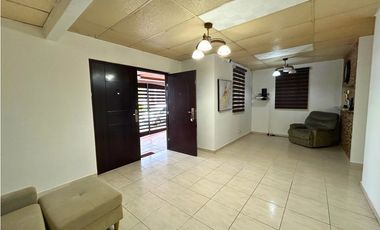 Casa en Venta en Villa Lucre. 26-1895.