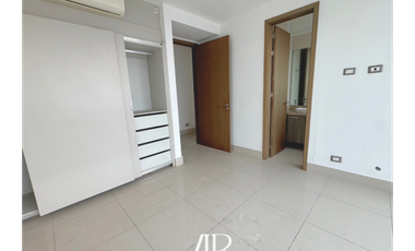 Vendo apartamento piso alto Costa del Este, precio de Oportunidad!