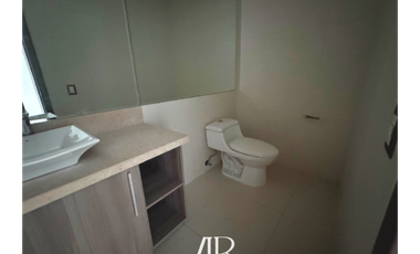 Vendo apartamento piso alto Costa del Este, precio de Oportunidad!