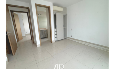 Vendo apartamento piso alto Costa del Este, precio de Oportunidad!