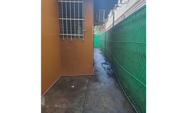 VENDEMOS CASA EN VIA R. J. ALFARO