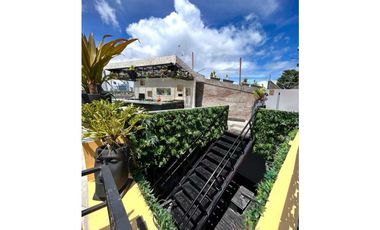 Venta de edificio con restaurante