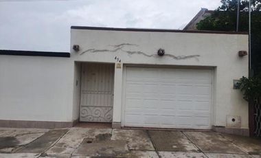 CASA EN RENTA AMUEBLADA EN TORREÓN JARDIN, TORREÓN COAHUILA