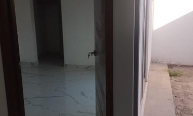 CASA EN RENTA, SECTOR VIÑEDOS TORREÓN COAHUILA