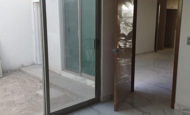 CASA EN RENTA, SECTOR VIÑEDOS TORREÓN COAHUILA