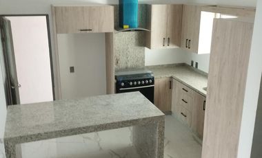 CASA EN RENTA, SECTOR VIÑEDOS TORREÓN COAHUILA