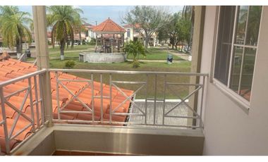 Venta de casa en Brisas del Golf