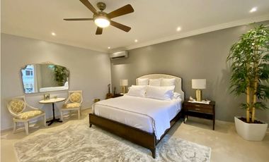 Se vende casa en Rainforest, Las Huacas