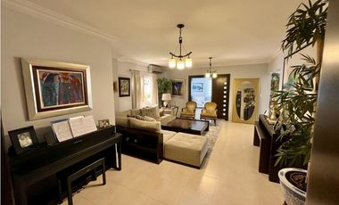 Se vende casa en Rainforest, Las Huacas