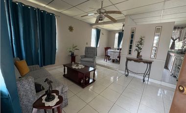 Venta de Casa en Altos de Miraflores, Betania
