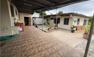 Venta de Casa en Altos de Miraflores, Betania