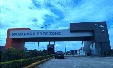 Venta de Galera de 748 mts en  Zona Franca/ Panapark Free Zone