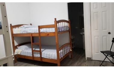 Se alquila por noches casa de playa con piscina en coronado