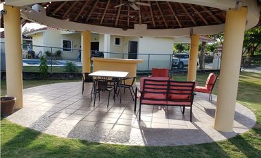 Alquiler casa en Club Ecuestre Coronado Año Nuevo