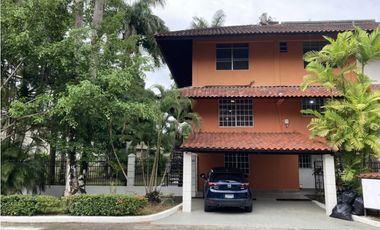 Venta de Casa en Clayton