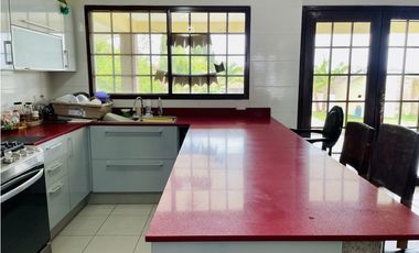 Venta de Casa en Coronado, Los Bosques D-8