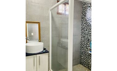 Venta de Casa en Coronado, Los Bosques D-8