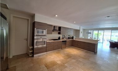 Venta de casa en Buenaventura