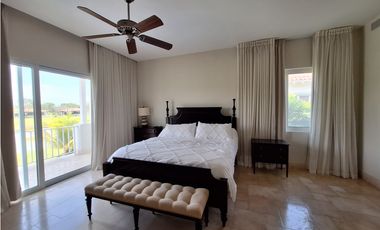 Venta de casa en Buenaventura