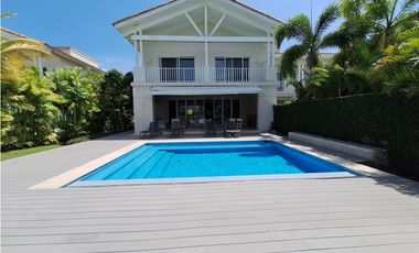 Venta de casa en Buenaventura