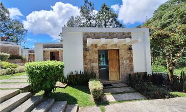 Se alquila  y se vende casa en Altos del María