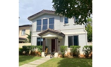 Venta de Casa - Ph River Valley