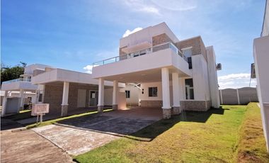Venta de Casa Duplex en Arraiján, Panamá Oeste