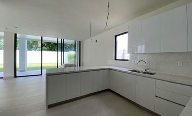 Se alquila casa en Explora, Panamá Pacifico