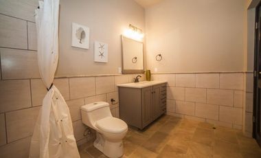 Se vende lujoso apartamento con vista al mar en Bocas del Toro