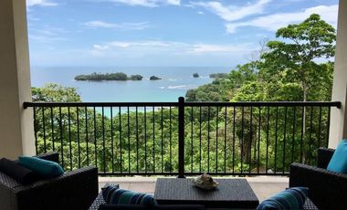Se vende lujoso apartamento con vista al mar en Bocas del Toro