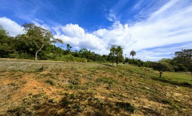 Venta de terreno en Hacienda Country Club, 11,952.08 m2 RB