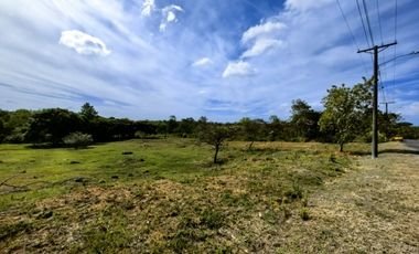 Venta de terreno en Hacienda Country Club, 11,952.08 m2 RB
